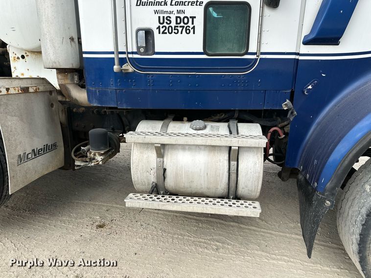 image for item DW4262 2005 Kenworth W900 ready mix truck