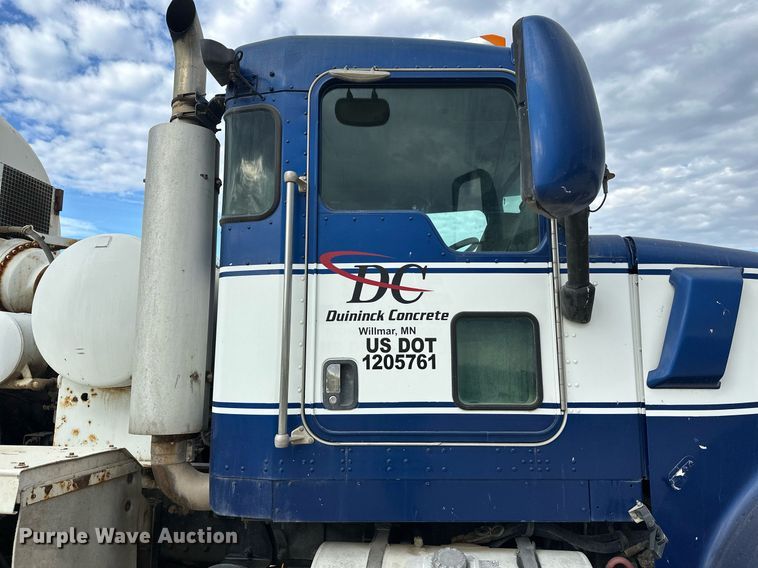 image for item DW4262 2005 Kenworth W900 ready mix truck