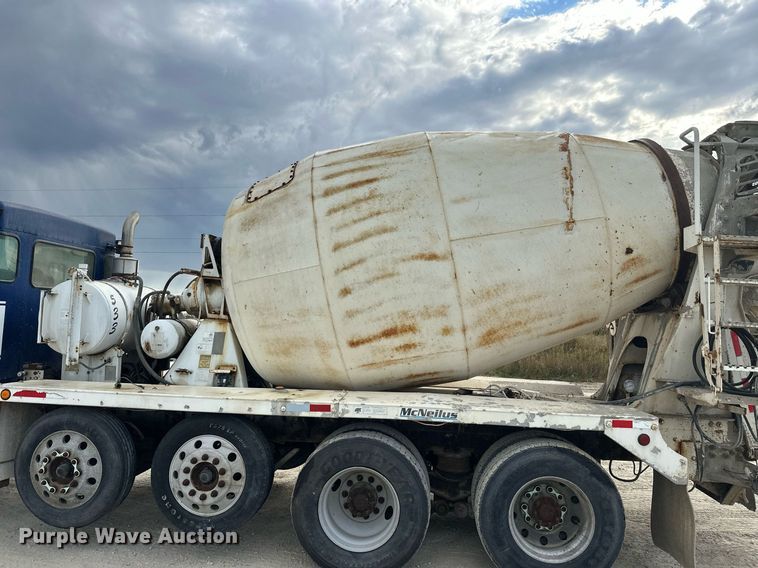 image for item DW4262 2005 Kenworth W900 ready mix truck