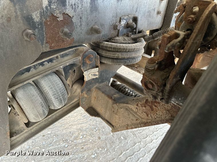 image for item DW4262 2005 Kenworth W900 ready mix truck