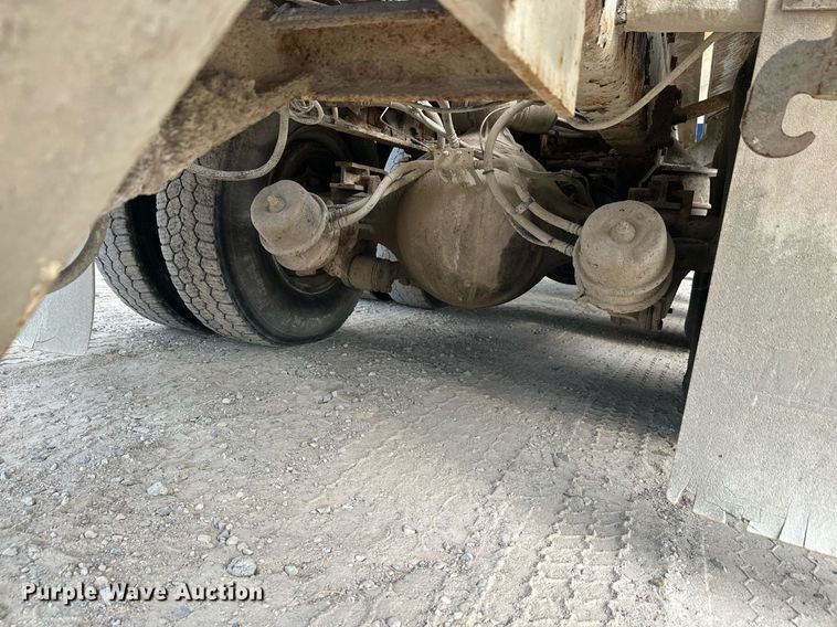 image for item DW4262 2005 Kenworth W900 ready mix truck