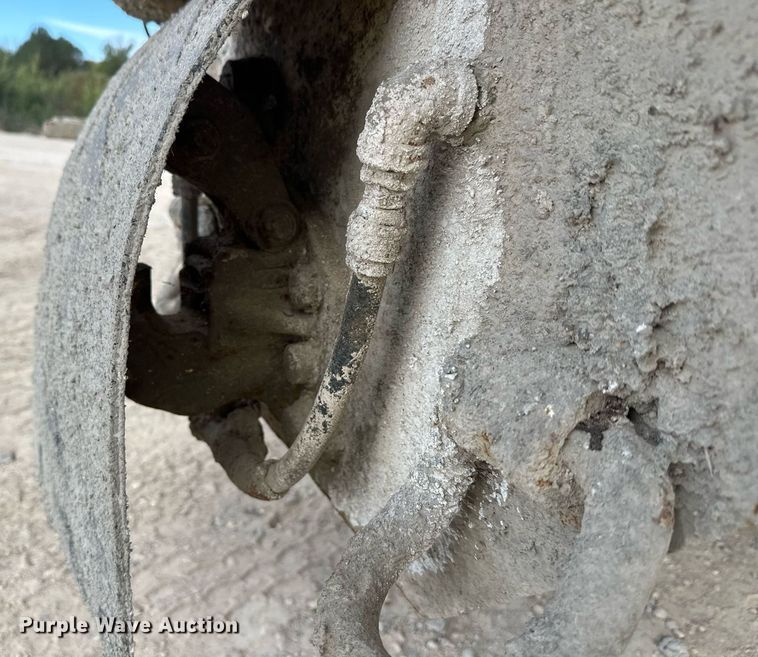 image for item DW4262 2005 Kenworth W900 ready mix truck