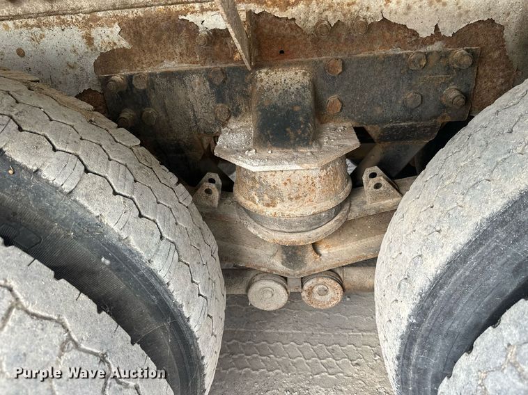 image for item DW4262 2005 Kenworth W900 ready mix truck