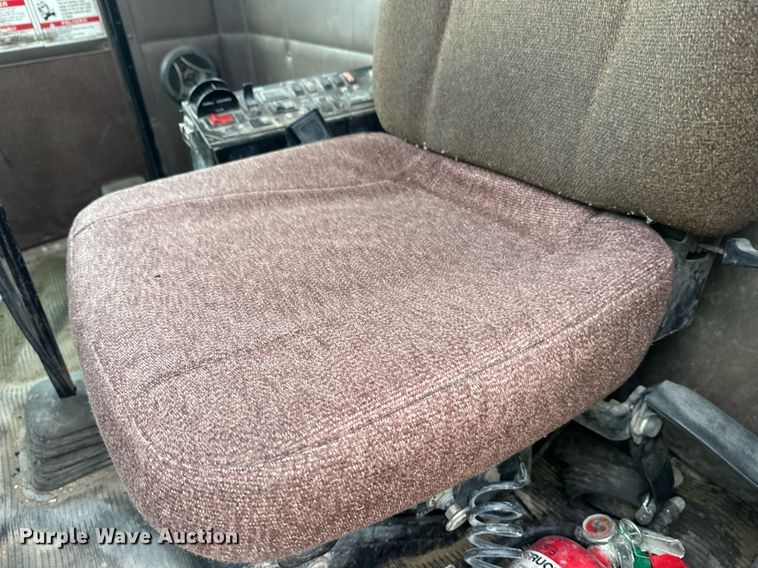 image for item DW4262 2005 Kenworth W900 ready mix truck