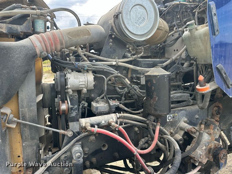 image for item DW4262 2005 Kenworth W900 ready mix truck