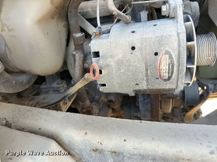 image for item DW4264 2002 Volvo VNL ready mix truck