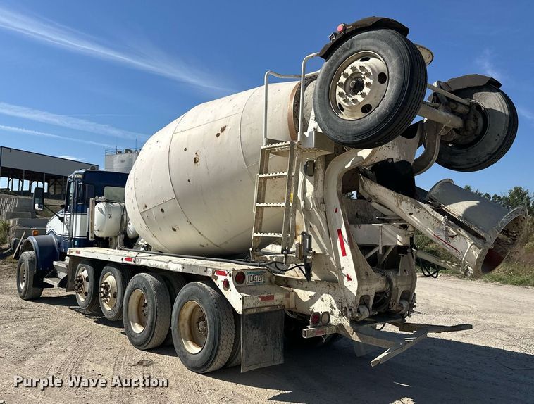 image for item DW4265 2005 Kenworth W900 ready mix truck