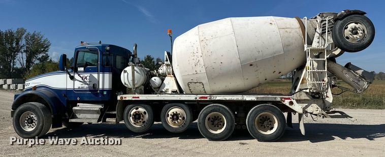 image for item DW4265 2005 Kenworth W900 ready mix truck