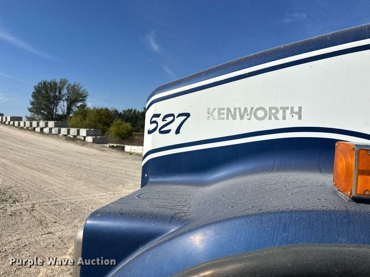 image for item DW4265 2005 Kenworth W900 ready mix truck