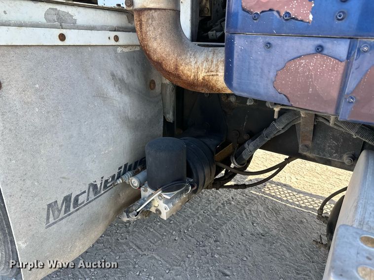 image for item DW4265 2005 Kenworth W900 ready mix truck