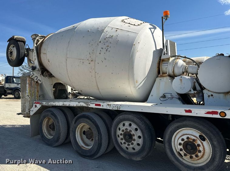 image for item DW4265 2005 Kenworth W900 ready mix truck