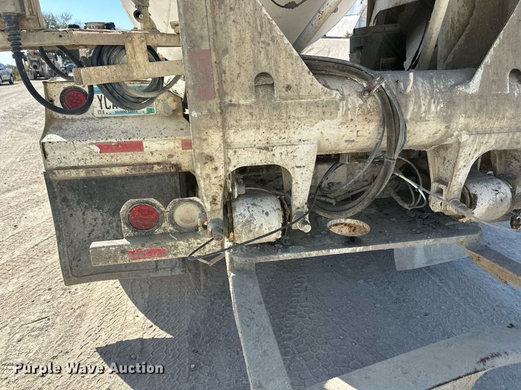 image for item DW4265 2005 Kenworth W900 ready mix truck