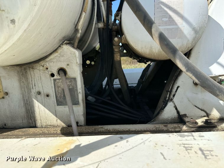 image for item DW4265 2005 Kenworth W900 ready mix truck