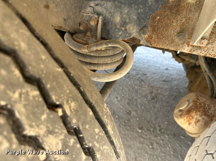 image for item DW4265 2005 Kenworth W900 ready mix truck