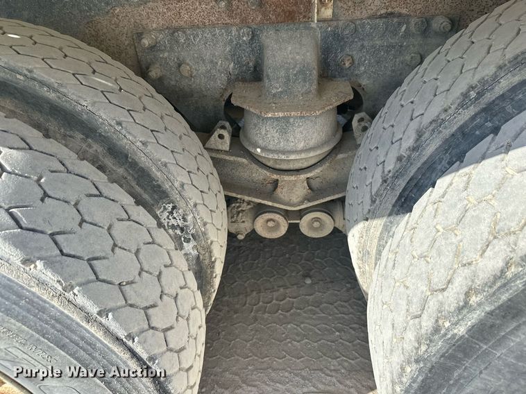 image for item DW4265 2005 Kenworth W900 ready mix truck