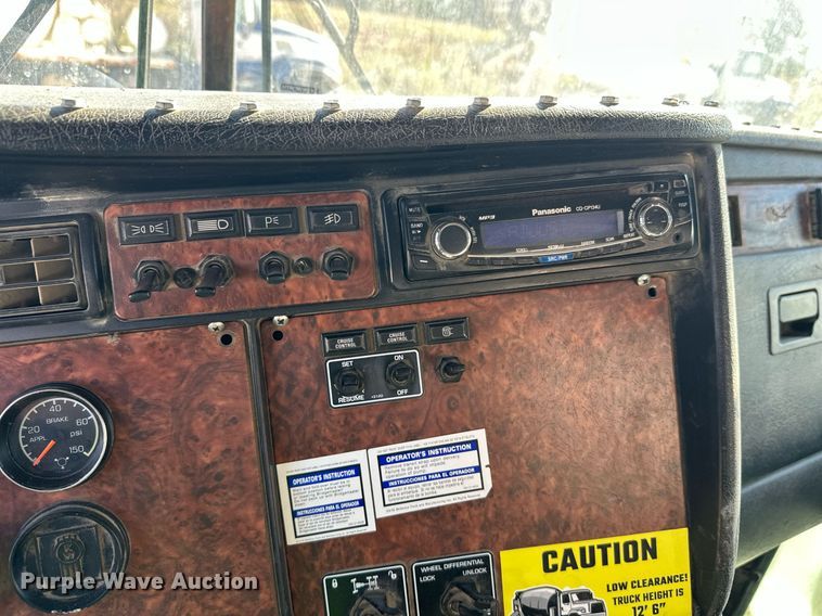 image for item DW4265 2005 Kenworth W900 ready mix truck