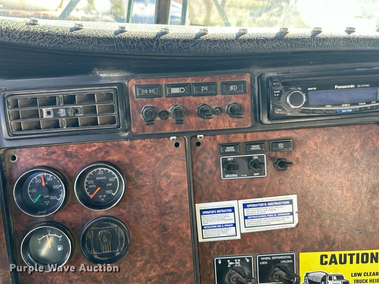 image for item DW4265 2005 Kenworth W900 ready mix truck