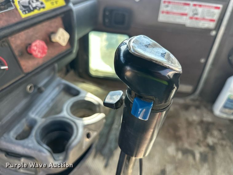 image for item DW4265 2005 Kenworth W900 ready mix truck