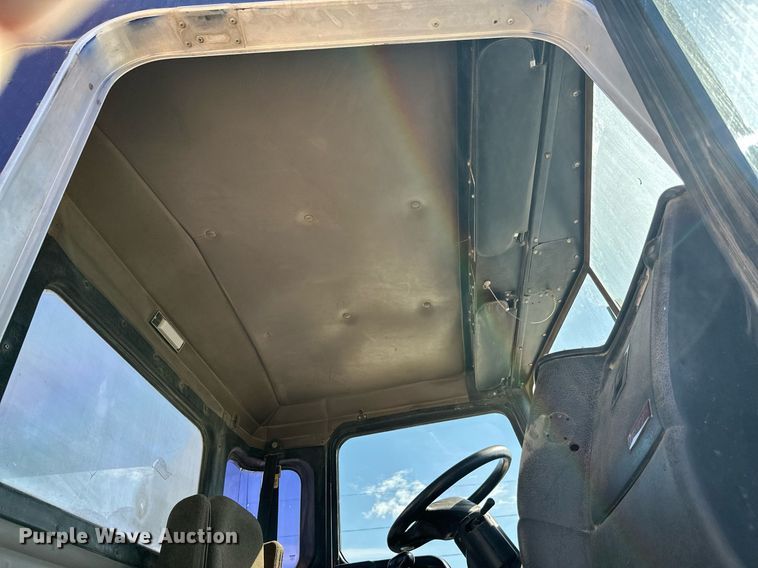 image for item DW4265 2005 Kenworth W900 ready mix truck