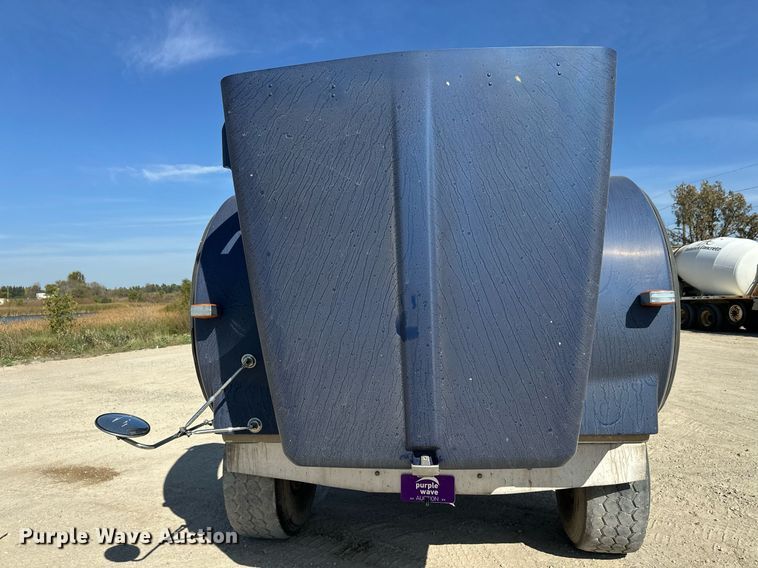 image for item DW4265 2005 Kenworth W900 ready mix truck