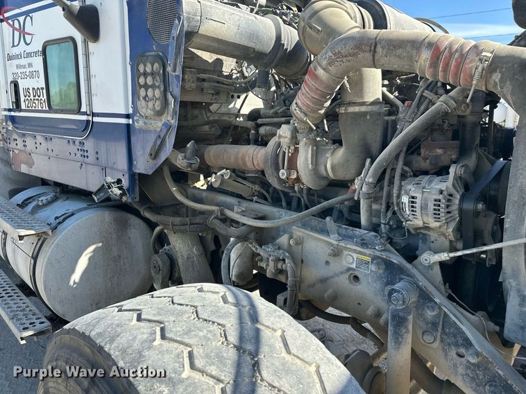 image for item DW4265 2005 Kenworth W900 ready mix truck