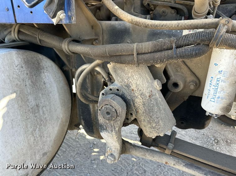 image for item DW4265 2005 Kenworth W900 ready mix truck