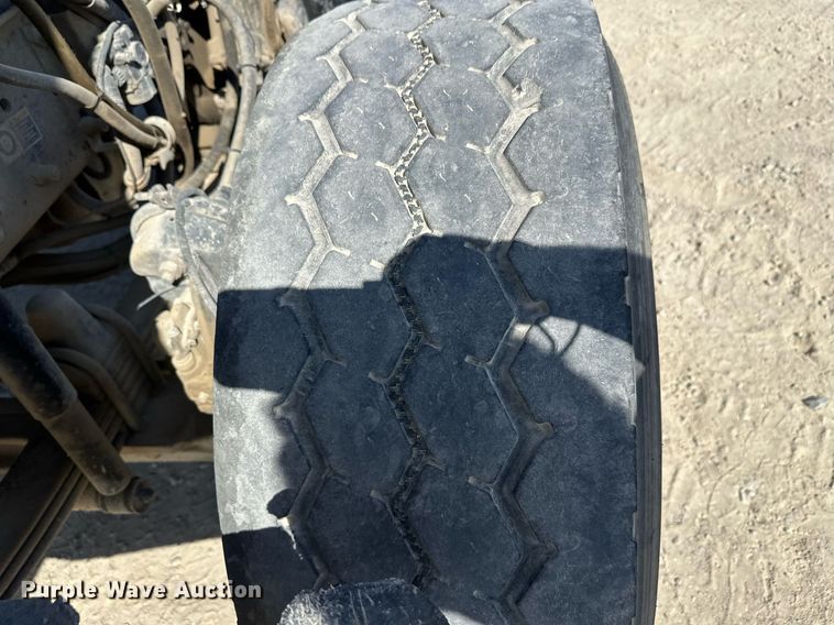 image for item DW4265 2005 Kenworth W900 ready mix truck