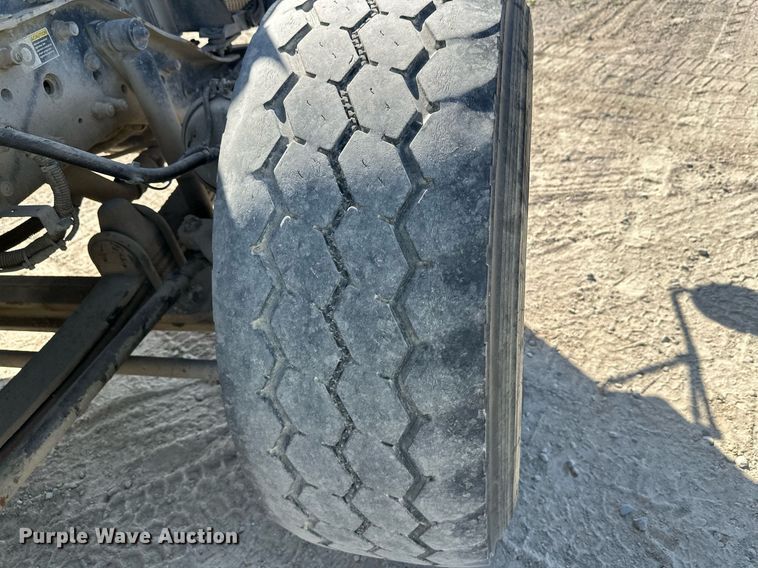 image for item DW4265 2005 Kenworth W900 ready mix truck