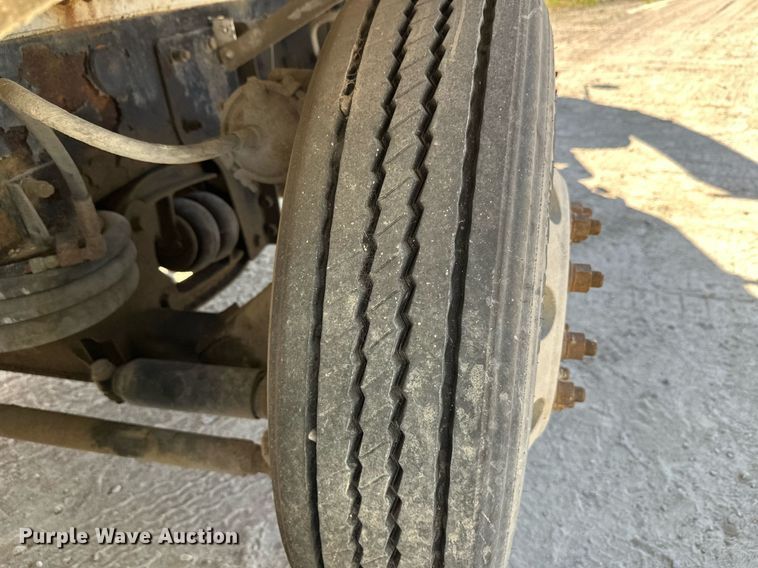 image for item DW4265 2005 Kenworth W900 ready mix truck