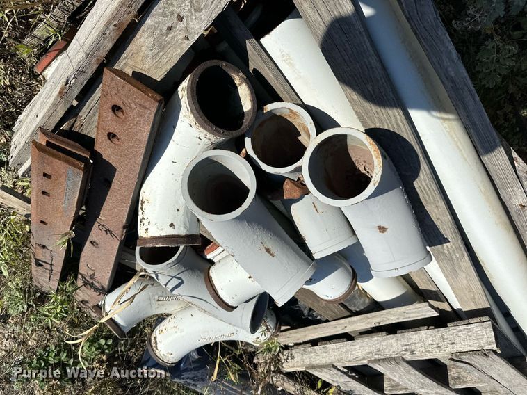 image for item DW4266 Concrete hoses and fittings 