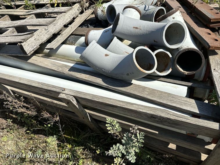 image for item DW4266 Concrete hoses and fittings 