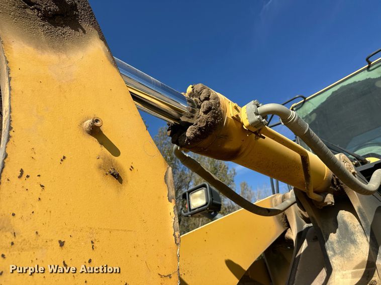 image for item DW4267 2012 Komatsu WA500-7 wheel loader