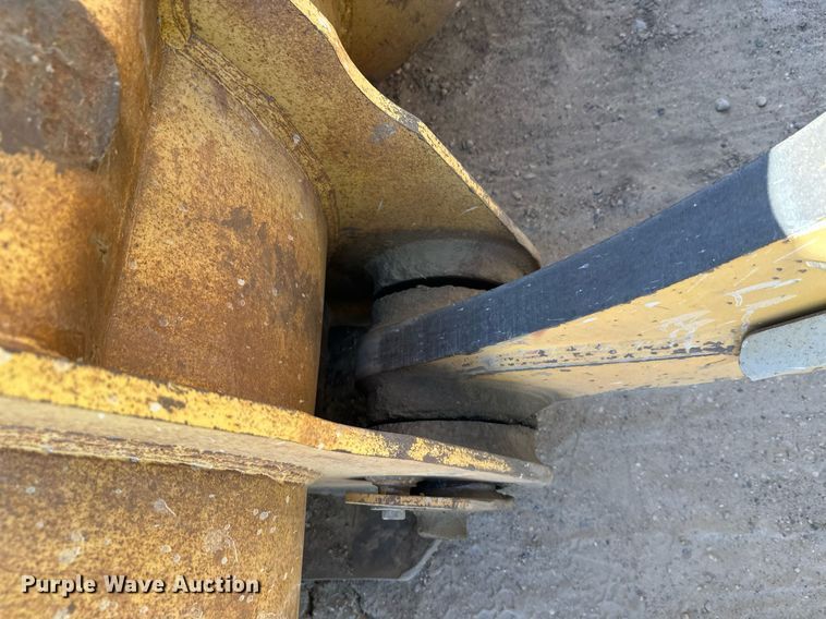 image for item DW4267 2012 Komatsu WA500-7 wheel loader