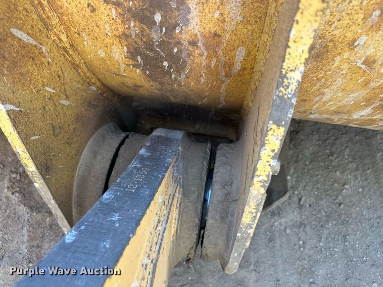 image for item DW4267 2012 Komatsu WA500-7 wheel loader