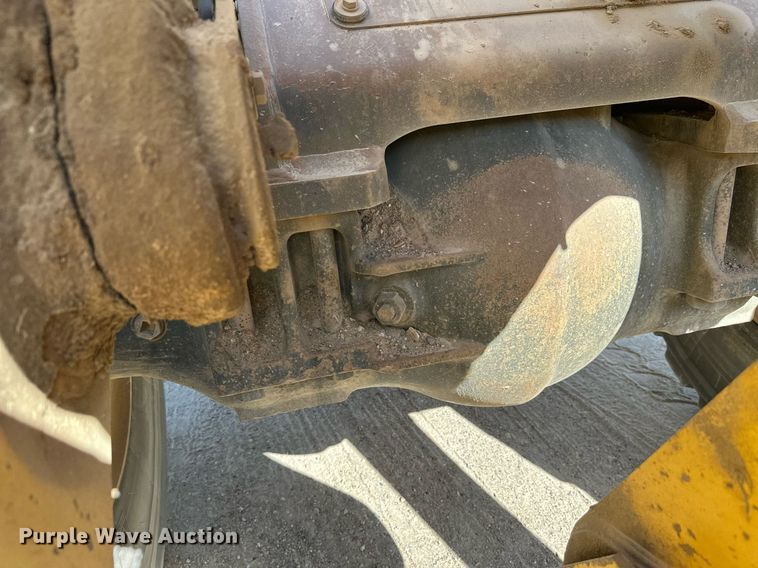 image for item DW4267 2012 Komatsu WA500-7 wheel loader