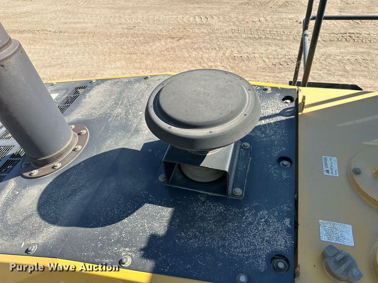 image for item DW4267 2012 Komatsu WA500-7 wheel loader