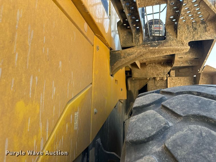 image for item DW4267 2012 Komatsu WA500-7 wheel loader