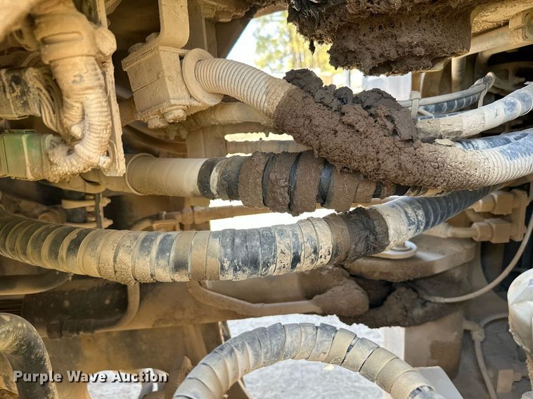 image for item DW4267 2012 Komatsu WA500-7 wheel loader