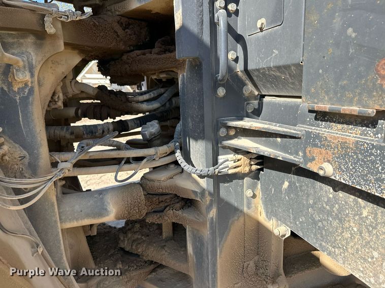 image for item DW4267 2012 Komatsu WA500-7 wheel loader