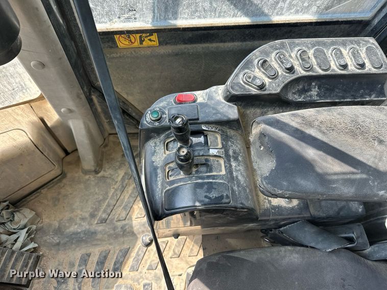 image for item DW4267 2012 Komatsu WA500-7 wheel loader