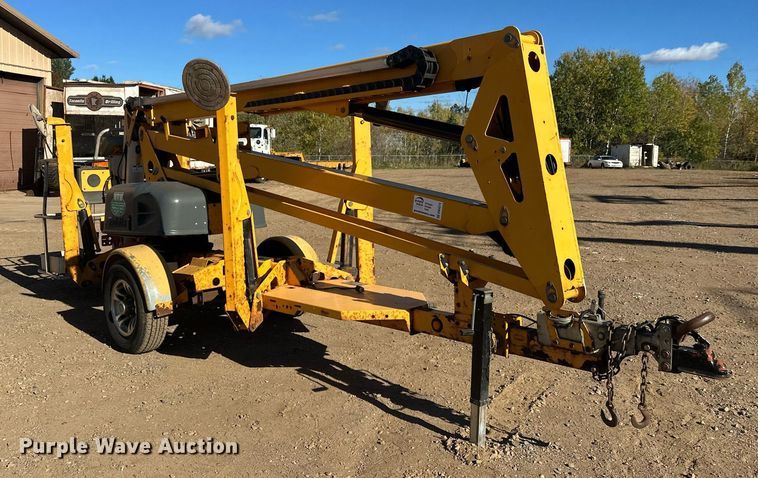 image for item DW4274 2014 Haulotte 4527A boom lift