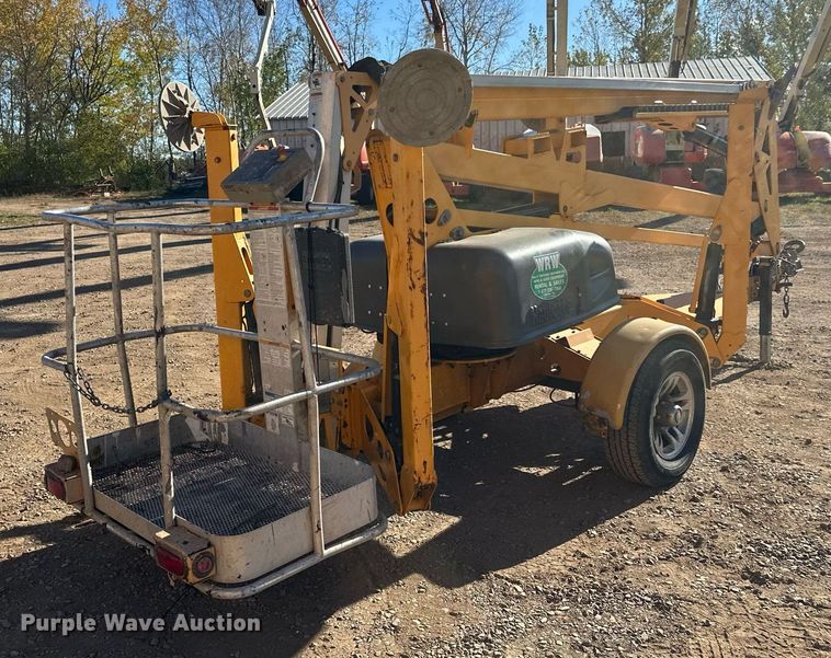 image for item DW4274 2014 Haulotte 4527A boom lift