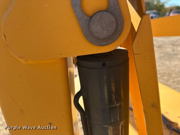 image for item DW4274 2014 Haulotte 4527A boom lift