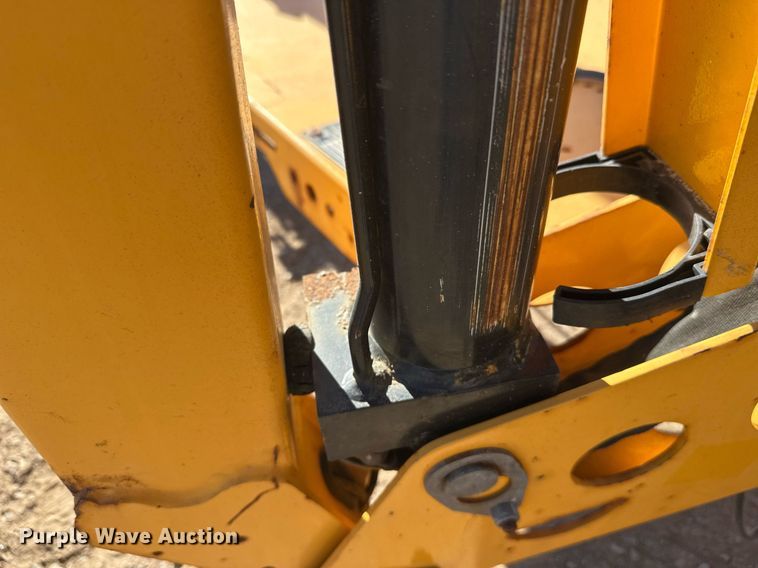 image for item DW4274 2014 Haulotte 4527A boom lift