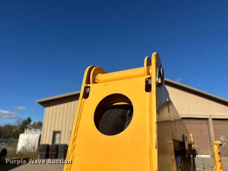 image for item DW4274 2014 Haulotte 4527A boom lift