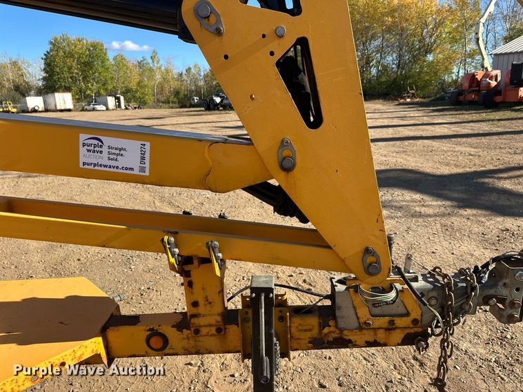 image for item DW4274 2014 Haulotte 4527A boom lift