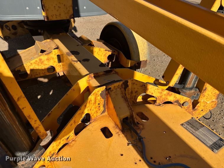 image for item DW4274 2014 Haulotte 4527A boom lift