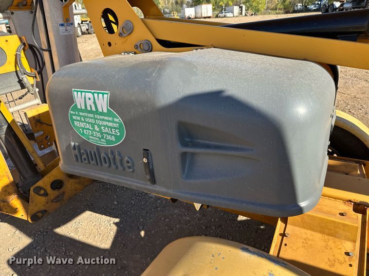 image for item DW4274 2014 Haulotte 4527A boom lift