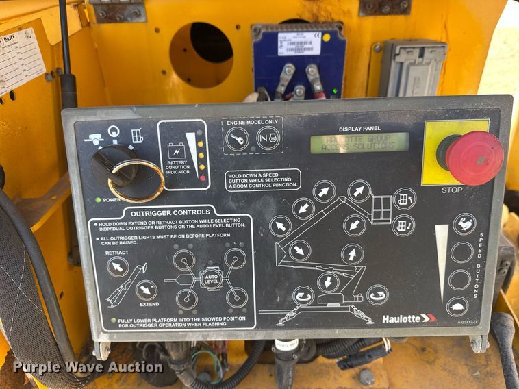 image for item DW4274 2014 Haulotte 4527A boom lift