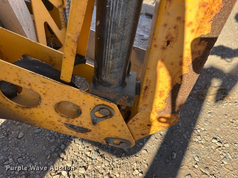 image for item DW4274 2014 Haulotte 4527A boom lift